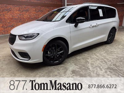 2025 Chrysler Pacifica Limited 4DR Mini-Van