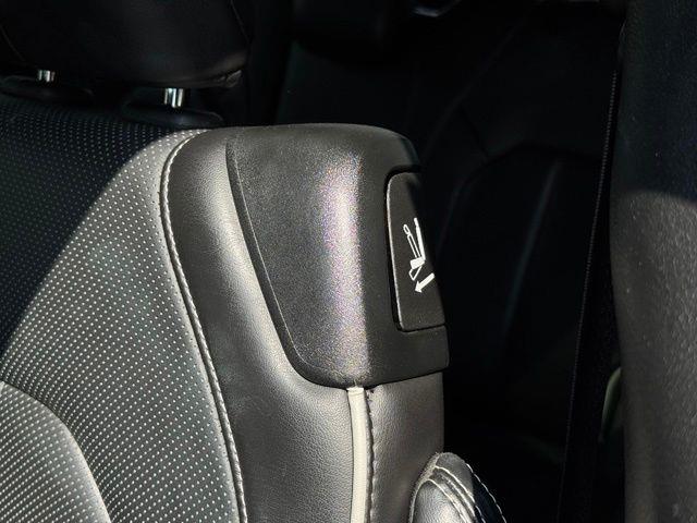 2025 Chrysler Pacifica - $33,799