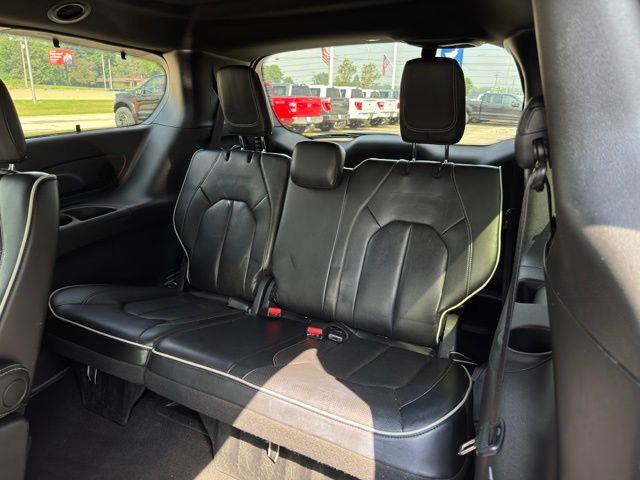 2025 Chrysler Pacifica - $33,799