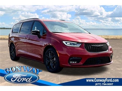 2025 Chrysler Pacifica Limited 4DR Mini-Van