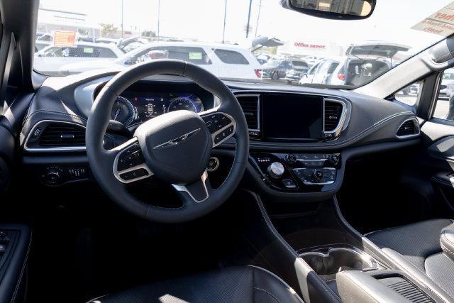 2026 Chrysler Pacifica - $35,773