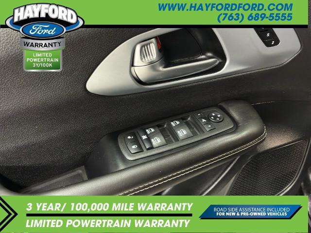 2026 Chrysler Pacifica - $31,599