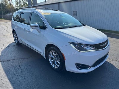 2017 Chrysler Pacifica Limited 4DR Mini-Van
