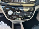 2018 Pacifica Thumbnail 19