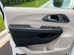 2019 Pacifica Thumbnail 21