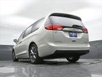 2020 Pacifica Thumbnail 45
