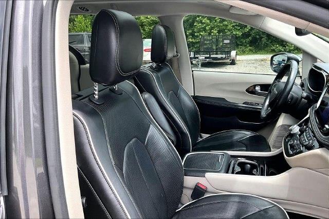 2022 Chrysler Pacifica - $19,861