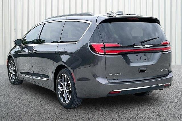 2022 Chrysler Pacifica - $19,861