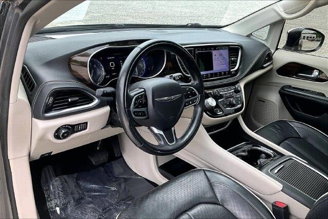 2022 Chrysler Pacifica - $19,861