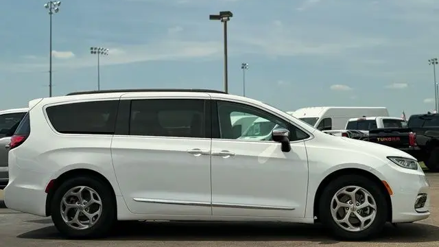 2023 Chrysler Pacifica Limited