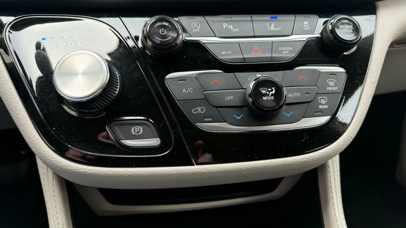 2024 Chrysler Pacifica Limited