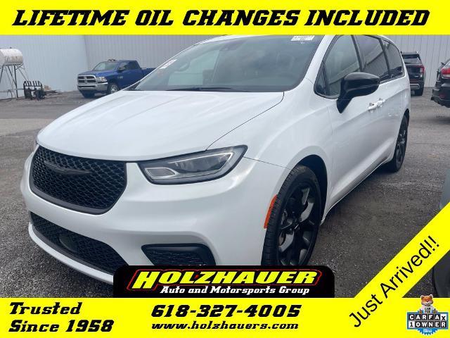 2025 Chrysler Pacifica