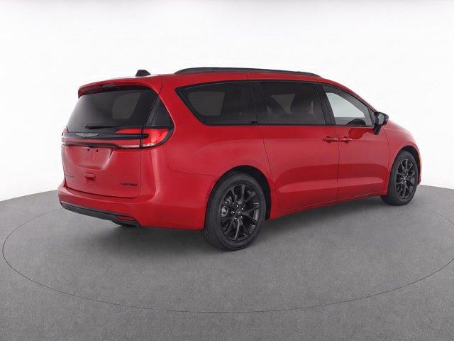 2025 Chrysler Pacifica - $38,269