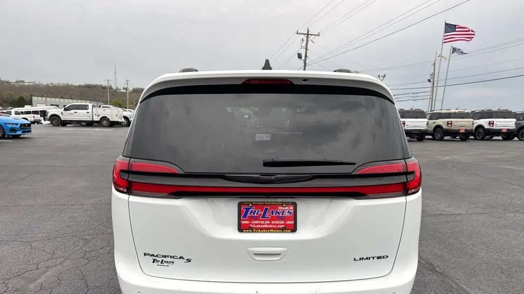 2025 Chrysler Pacifica Limited