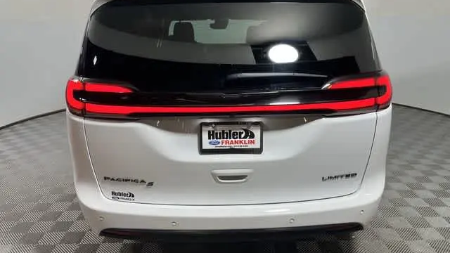 2025 Chrysler Pacifica Limited
