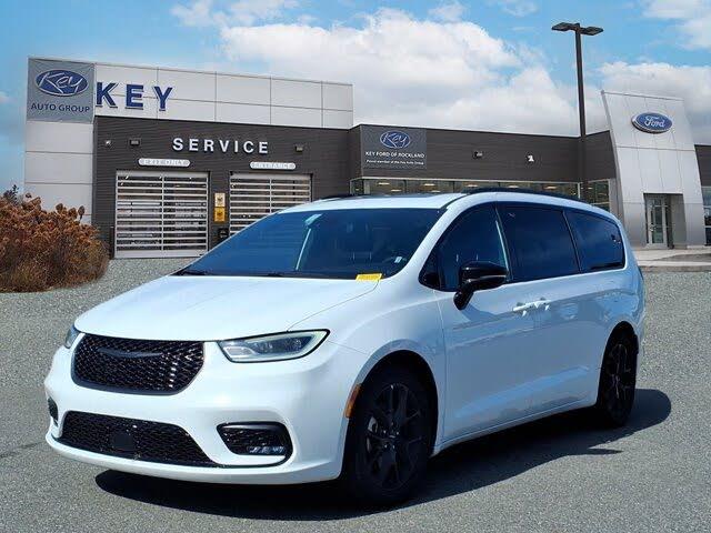 2025 Chrysler Pacifica