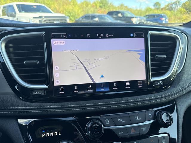 2025 Chrysler Pacifica - $33,995