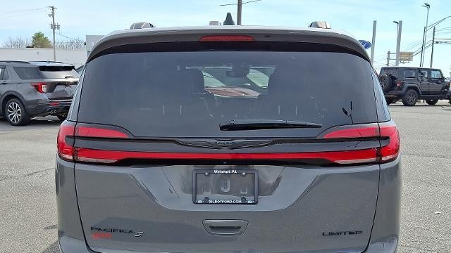 2025 Chrysler Pacifica Limited