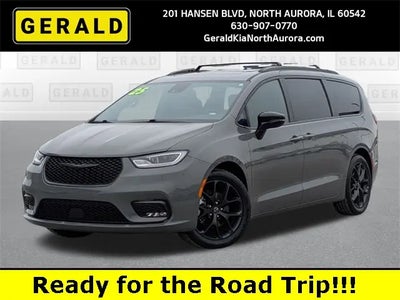 2025 Chrysler Pacifica Limited 4DR Mini-Van