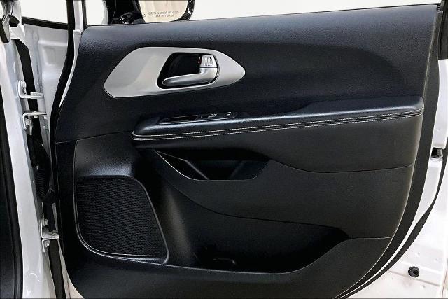 2025 Chrysler Pacifica - $31,903