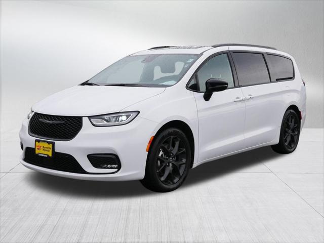 2026 Chrysler Pacifica - $31,698