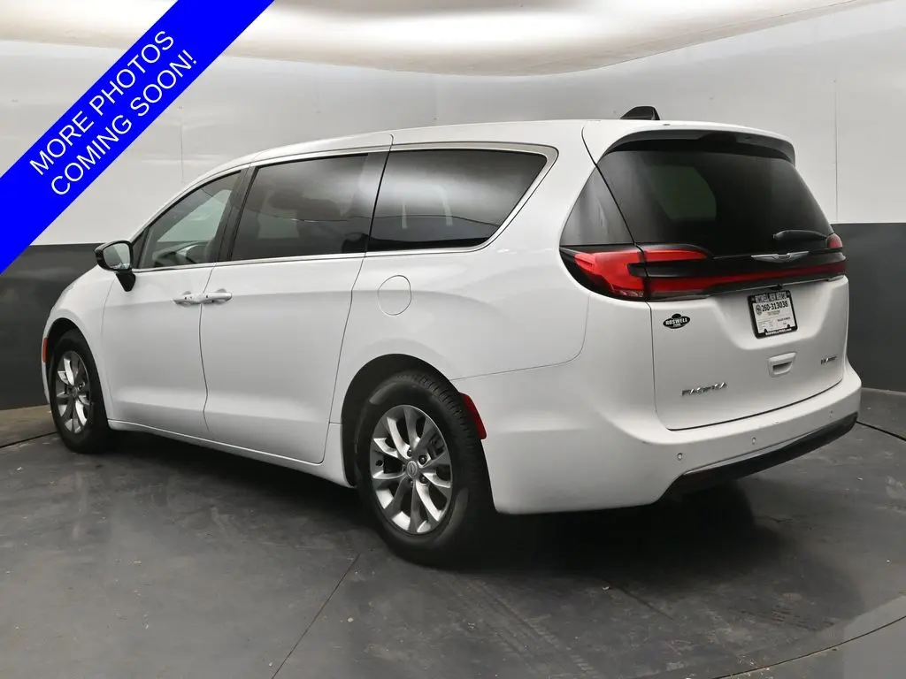 2026 Chrysler Pacifica - $36,980