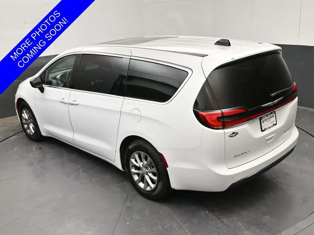 2026 Chrysler Pacifica - $36,980