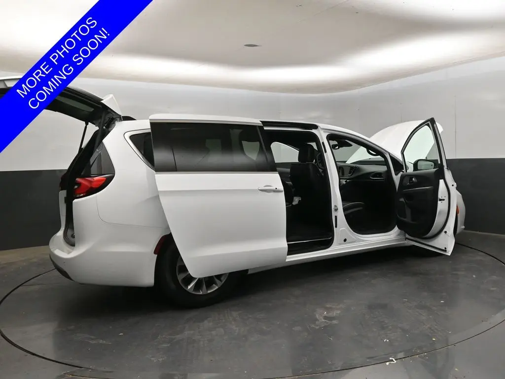2026 Chrysler Pacifica - $36,980
