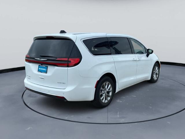 2026 Chrysler Pacifica - $35,972