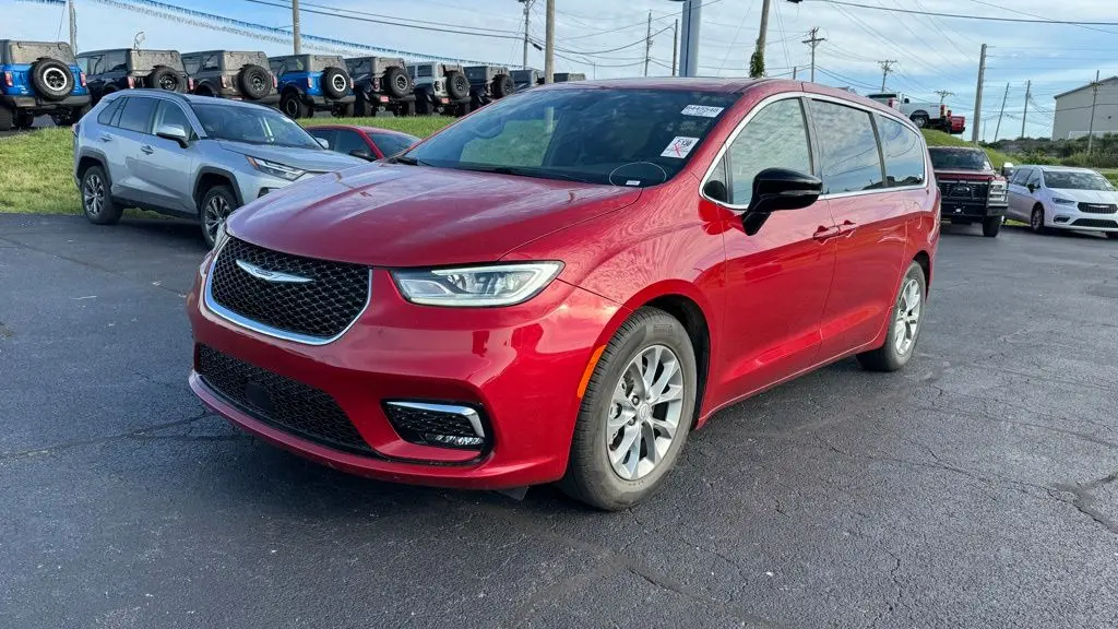 Preowned 2026 Chrysler Pacifica Limited for Sale