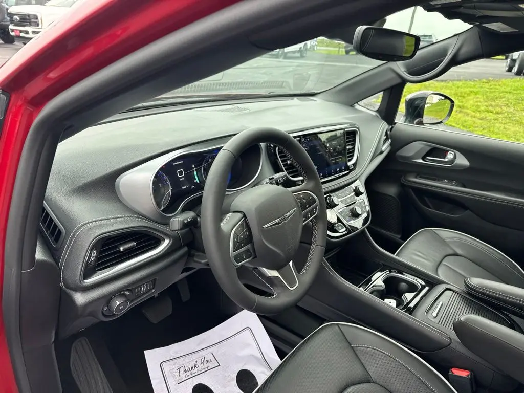 2026 Chrysler Pacifica - $38,982