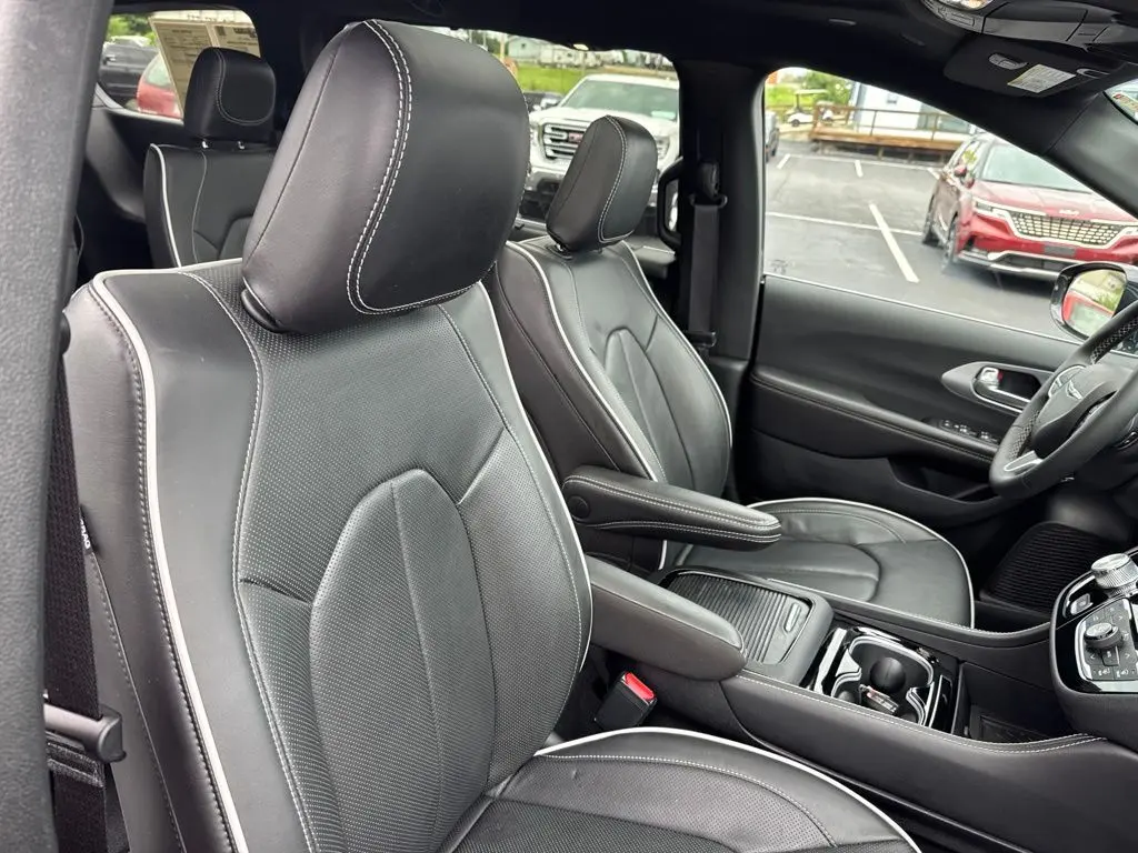 2026 Chrysler Pacifica - $38,982