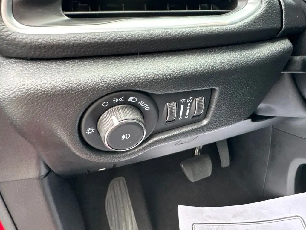 2026 Chrysler Pacifica - $38,982
