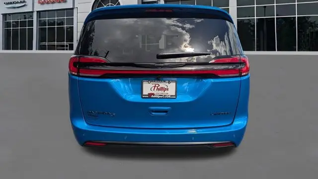 2026 Chrysler Pacifica Limited