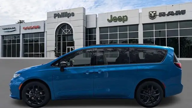 2026 Chrysler Pacifica Limited