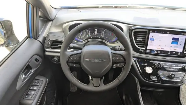 2026 Chrysler Pacifica Limited
