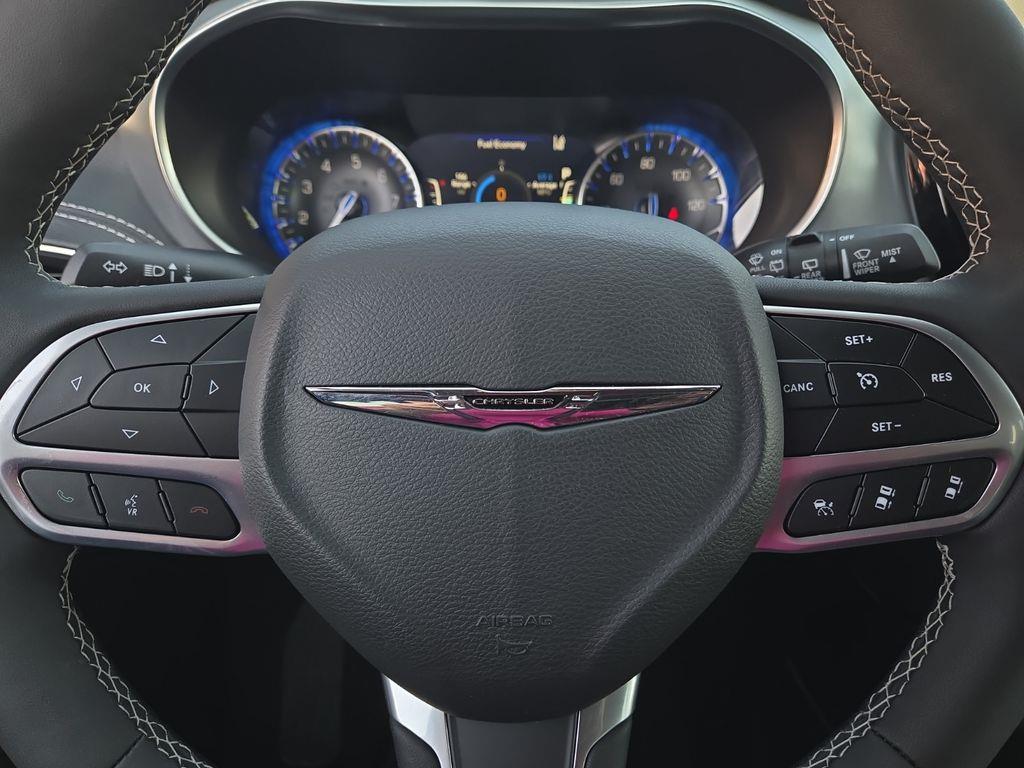2026 Chrysler Pacifica - $42,500