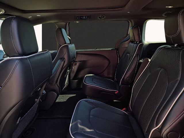 2026 Chrysler Pacifica - $41,900
