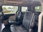 2013 Town and Country Thumbnail 15
