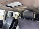 2013 Town and Country Thumbnail 19