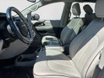 2017 Pacifica Thumbnail 2