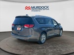 2017 Pacifica Thumbnail 9