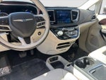 2017 Pacifica Thumbnail 15