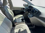 2017 Pacifica Thumbnail 19
