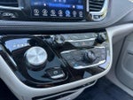 2017 Pacifica Thumbnail 23