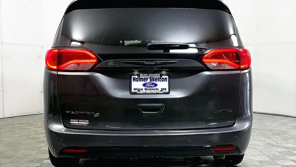2020 Chrysler Pacifica Limited