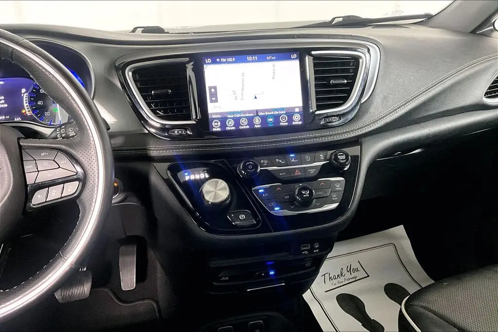 2020 Chrysler Pacifica - $22,541