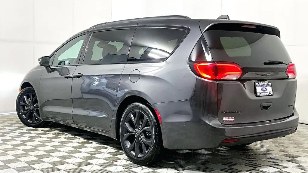 2020 Chrysler Pacifica Limited