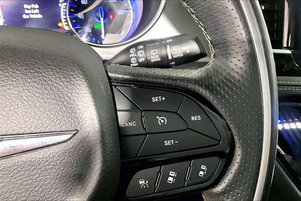 2020 Chrysler Pacifica - $22,541