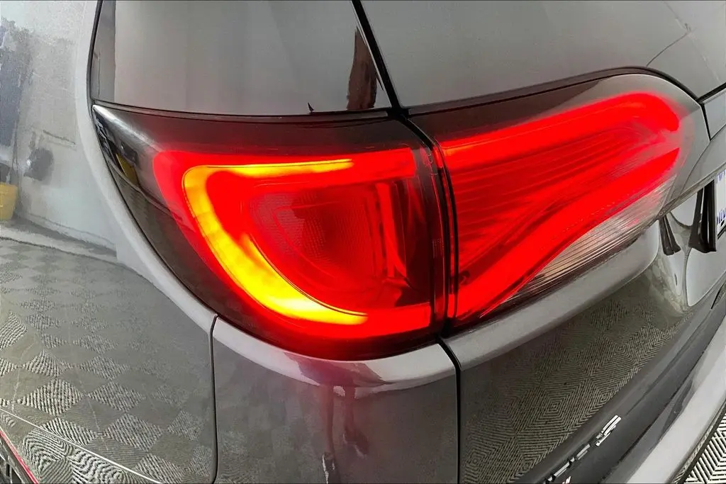2020 Chrysler Pacifica - $22,541